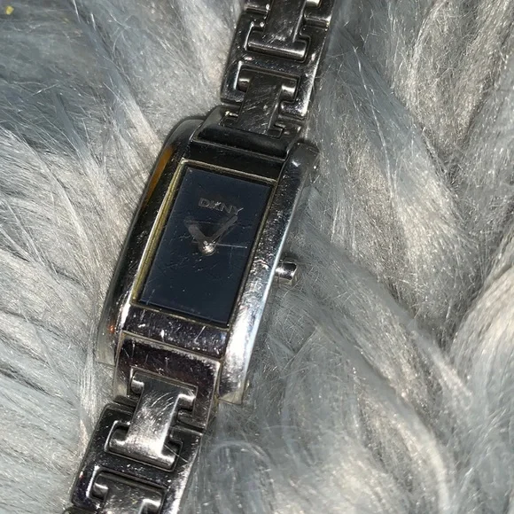 Dkny | Accessories | Vintage Womens Dkny Quartz Watch Ny3224